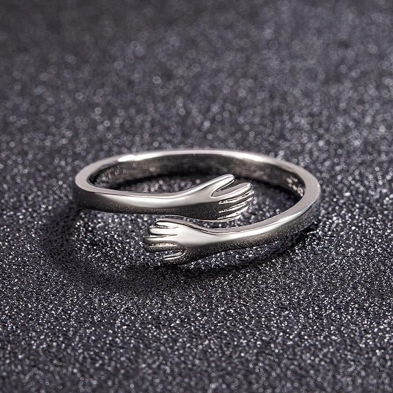 925 Sterling Silver - Hand hug Ring